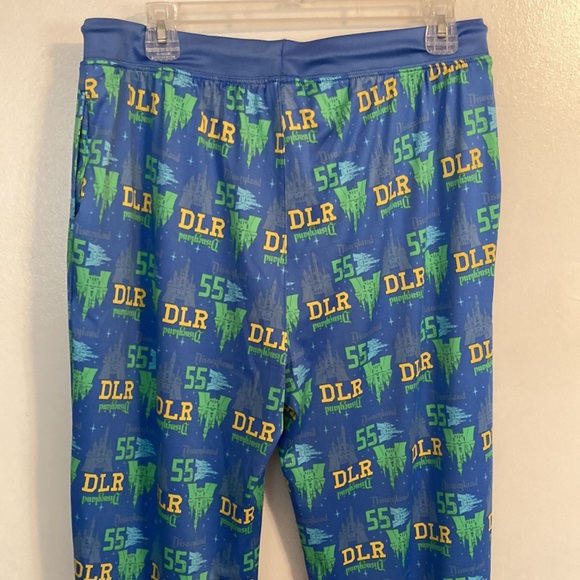 🧡🧡 Disneyland Resort Pajama Pants (size M) NWT - Picture 2 of 8